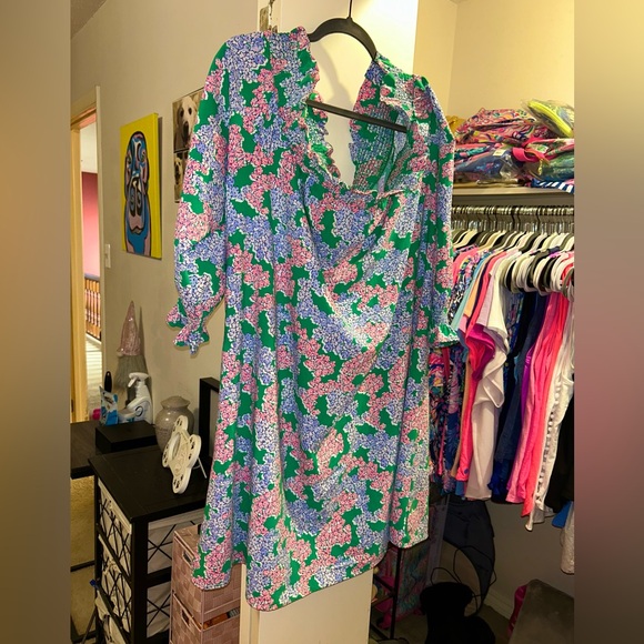 🌺Crown & Ivy Curvy Hello Spring Off Shoulder Dress🌺 - Picture 2 of 9